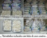 Marmitinha 250 gr recheadas com balas de coco caseiras